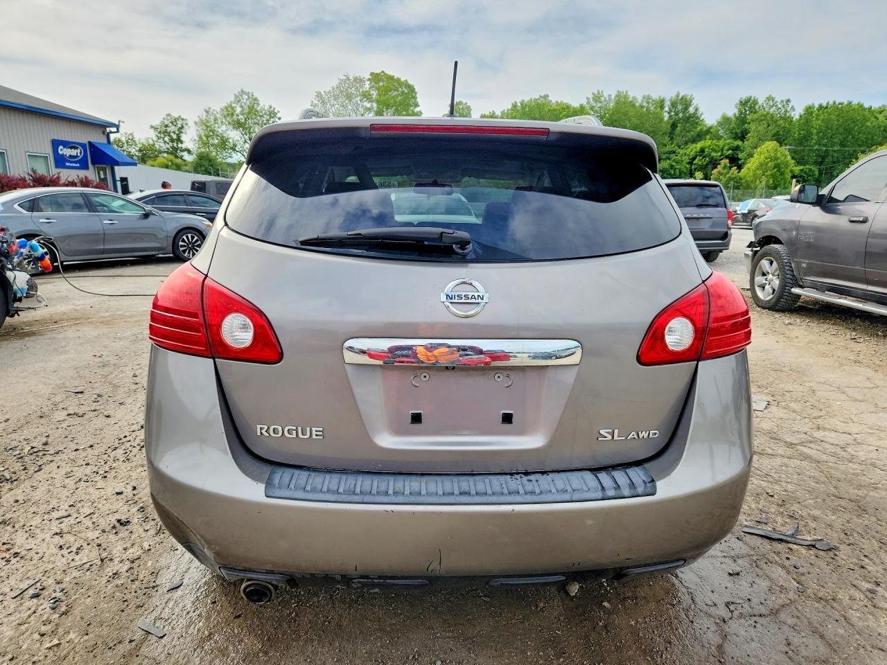 2011 NISSAN ROGUE S photo 16