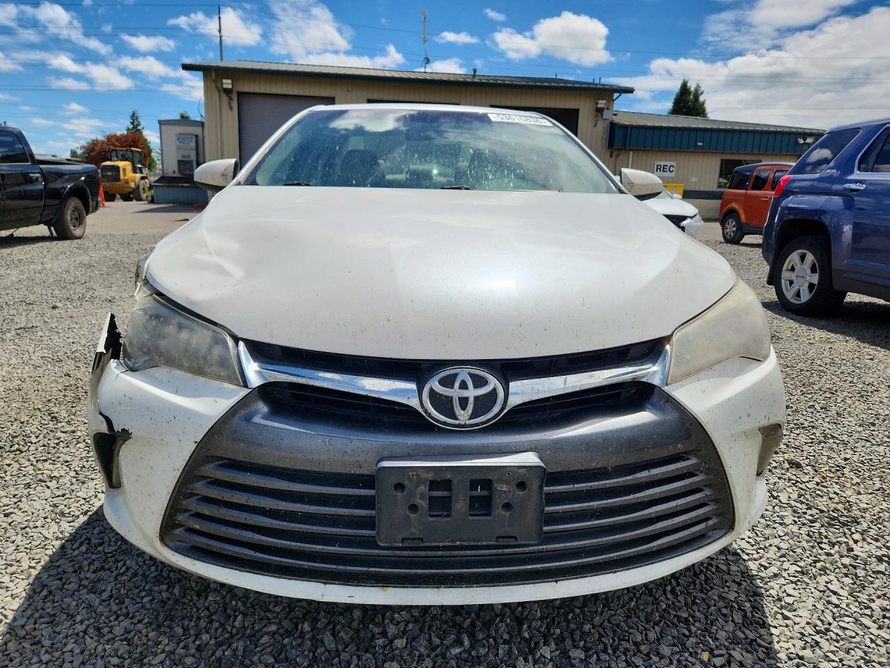2017 TOYOTA CAMRY SE photo 13