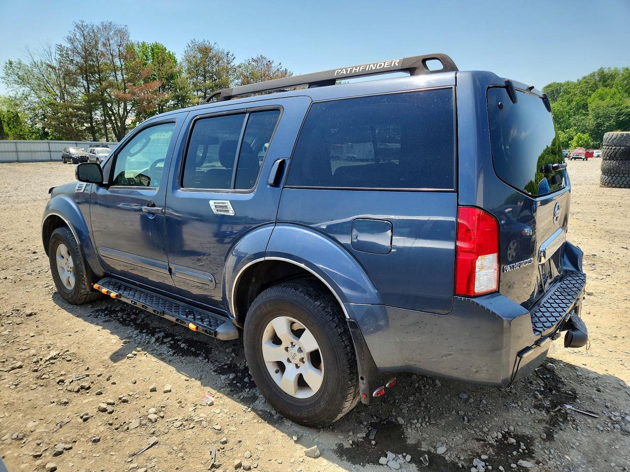 2006 NISSAN PATHFINDER S photo 3