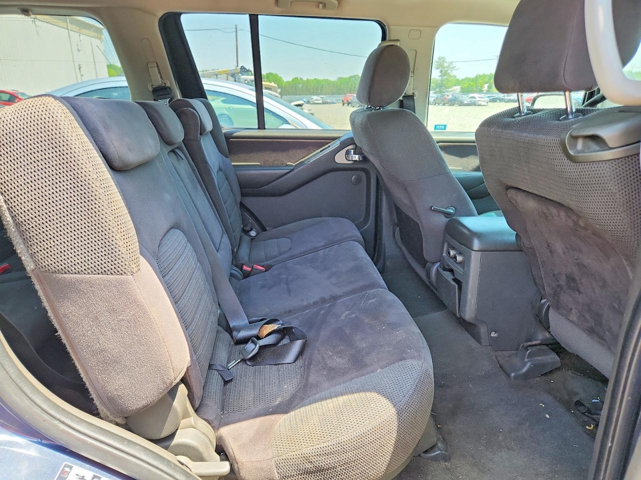2006 NISSAN PATHFINDER S photo 21