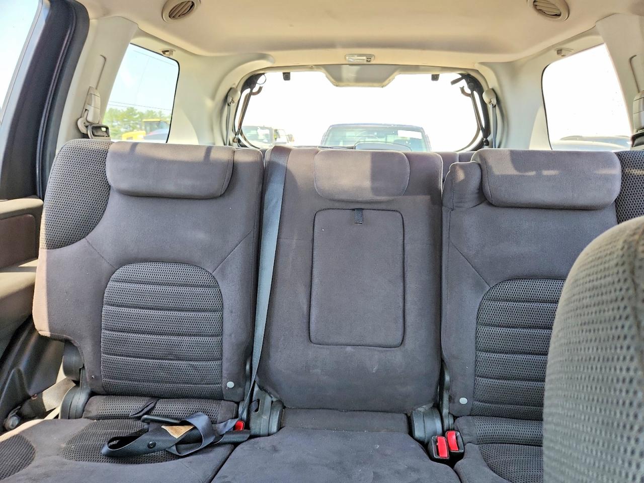2006 NISSAN PATHFINDER S photo 19