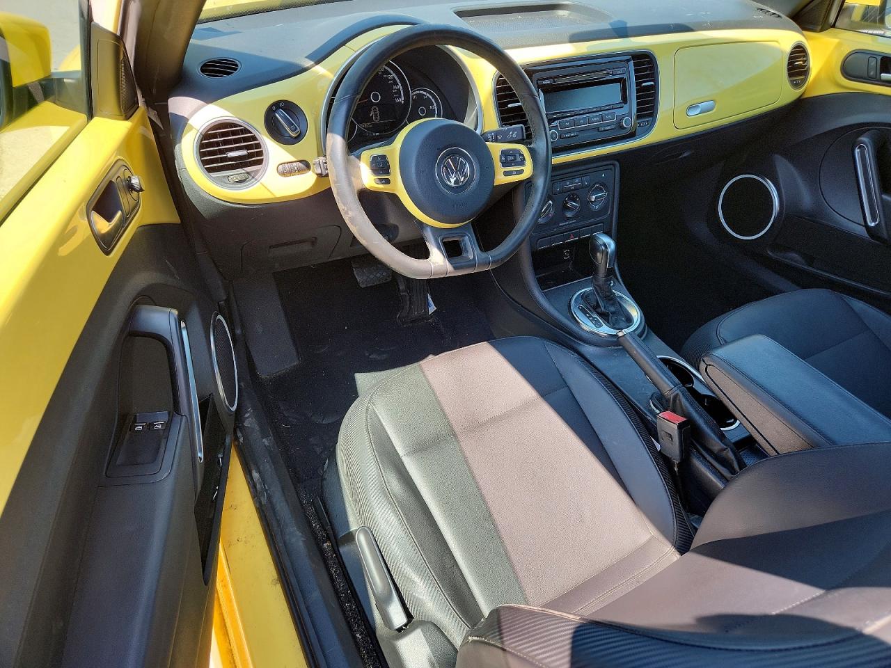 2014 VOLKSWAGEN BEETLE photo 15
