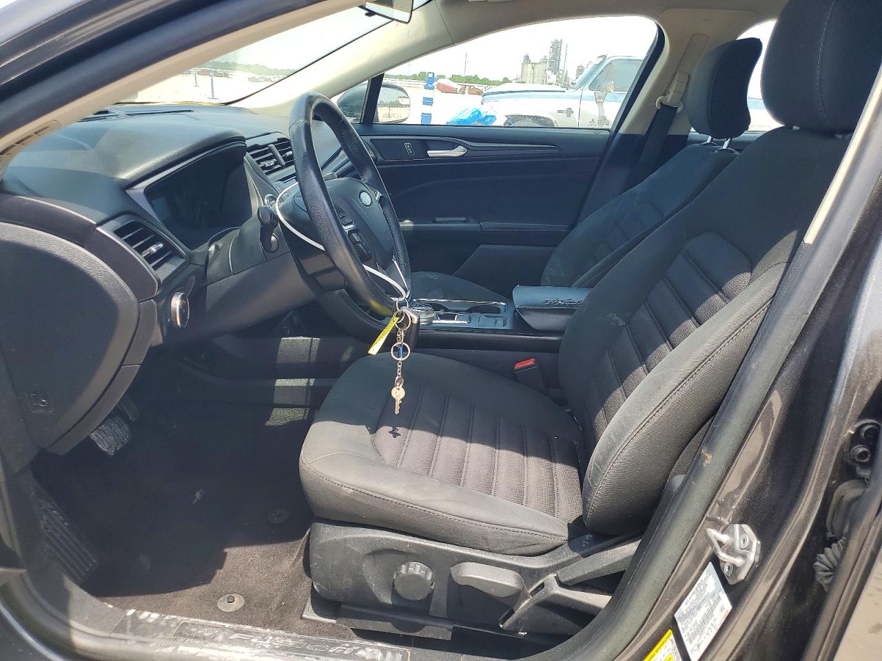 2018 FORD FUSION S photo 13