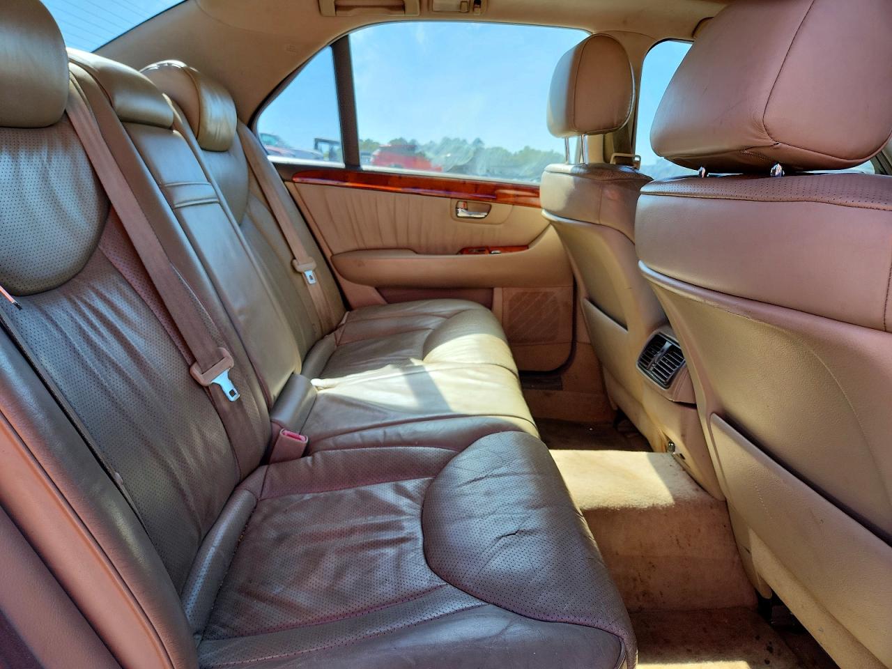2003 LEXUS LS 430 photo 19