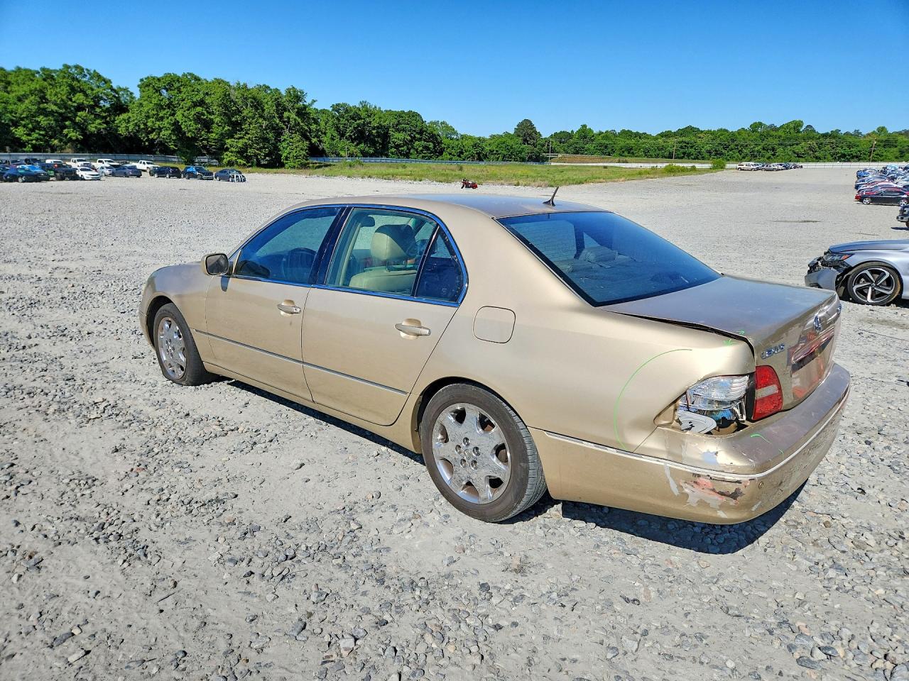 2003 LEXUS LS 430 photo 3