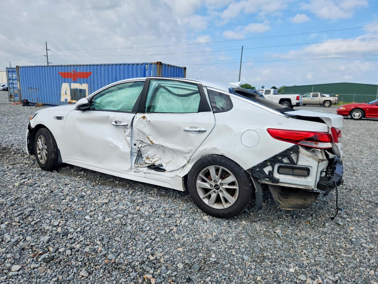 2018 KIA OPTIMA LX photo 3