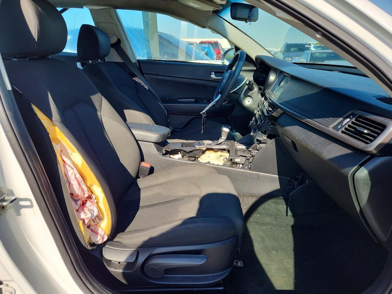 2018 KIA OPTIMA LX photo 13