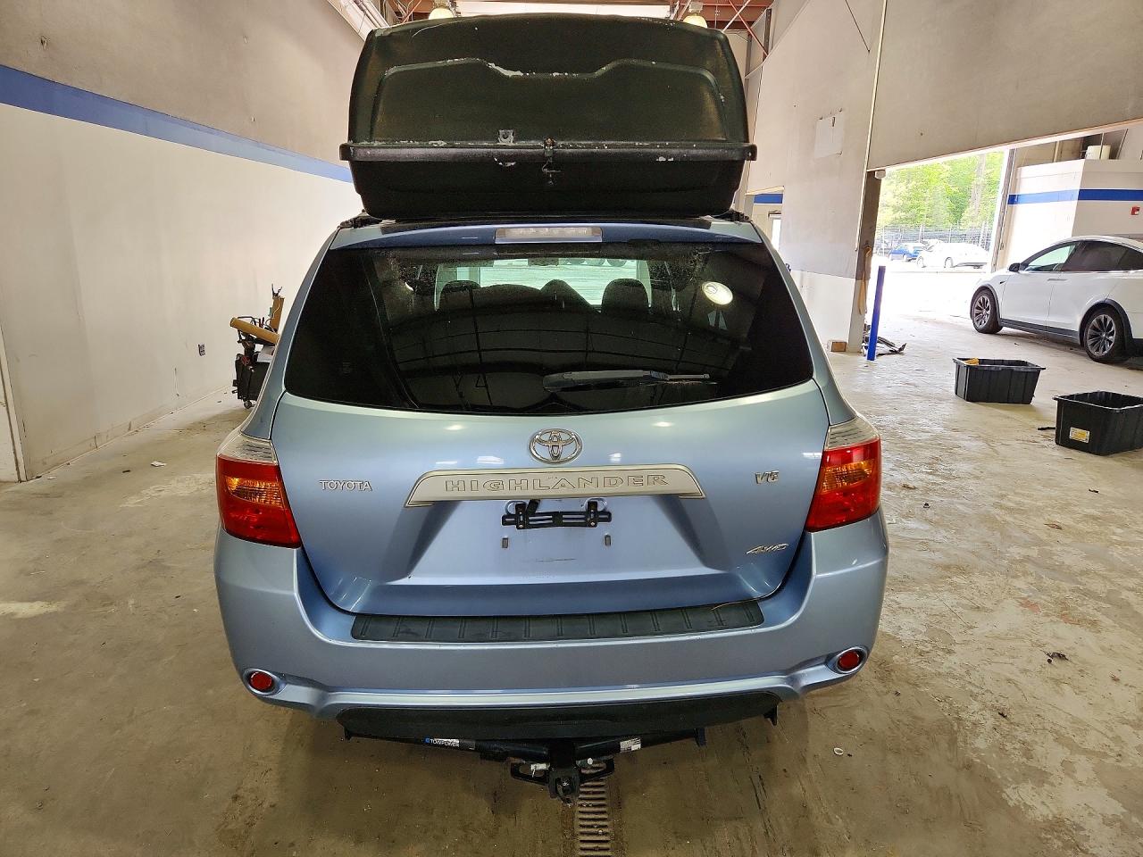 2008 TOYOTA HIGHLANDER BASE photo 16