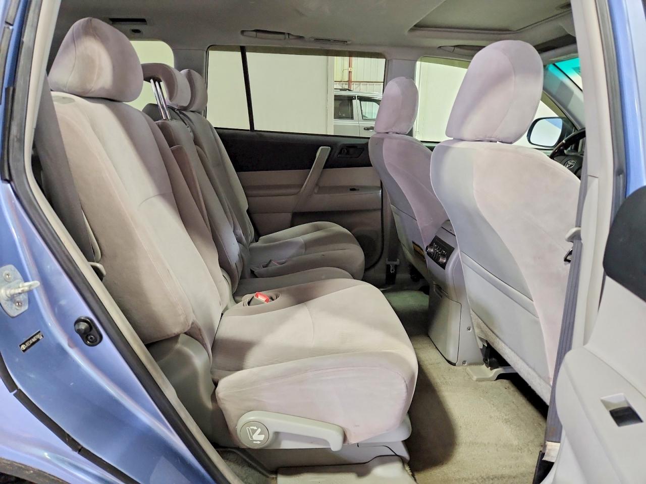 2008 TOYOTA HIGHLANDER BASE photo 31