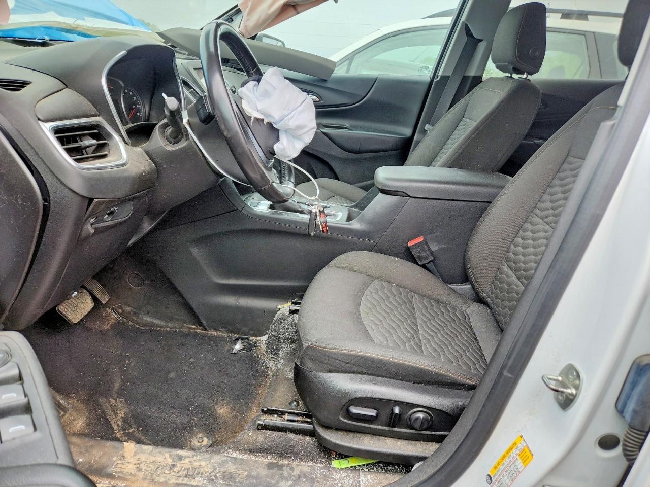 2019 CHEVROLET EQUINOX LT photo 13