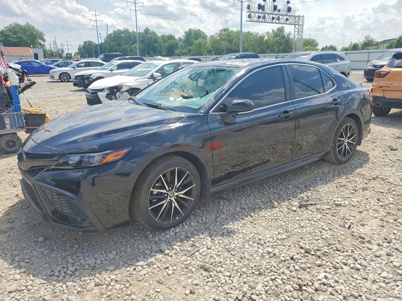 2024 TOYOTA CAMRY