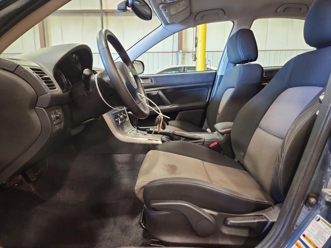2005 SUBARU LEGACY 2.5I photo 19