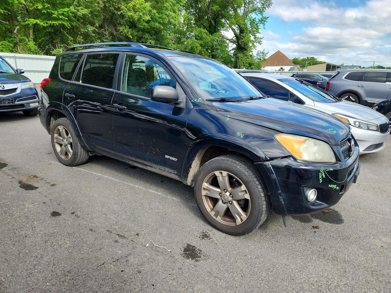 2011 TOYOTA RAV4 SPORT photo 7