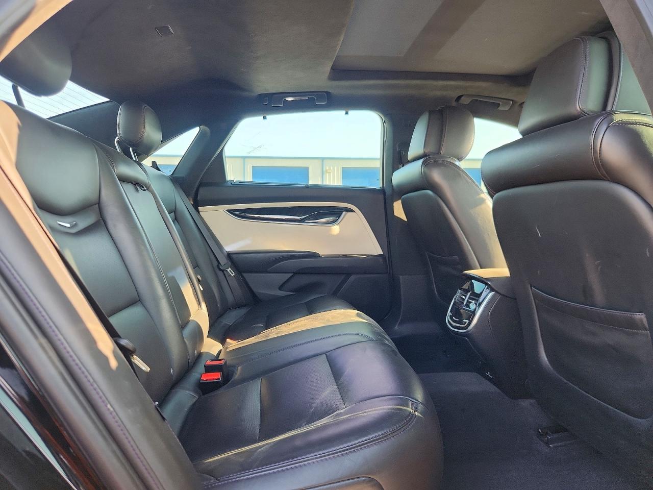 2013 CADILLAC XTS PLATINUM photo 19