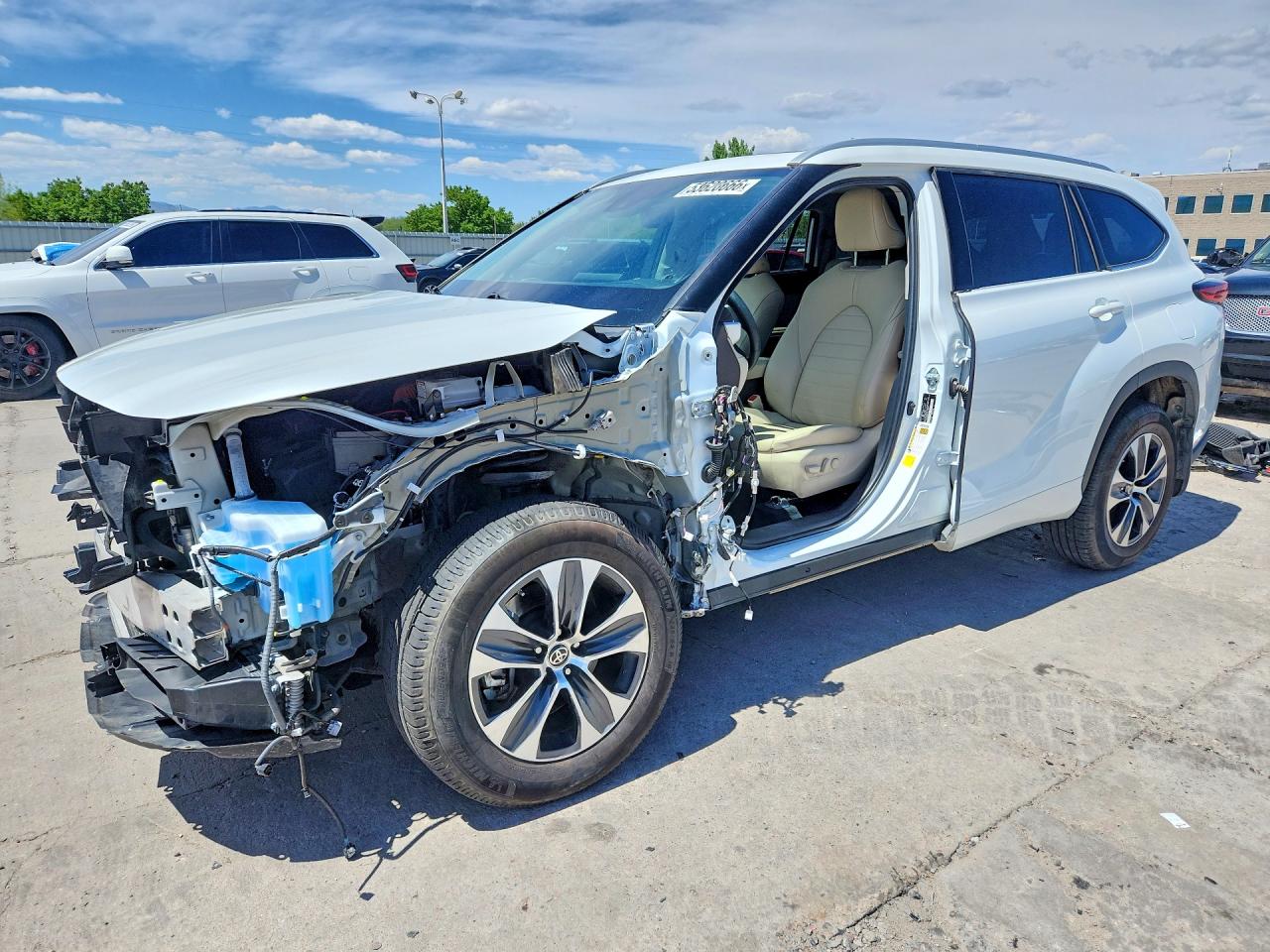 2022 TOYOTA HIGHLANDER HYBRID