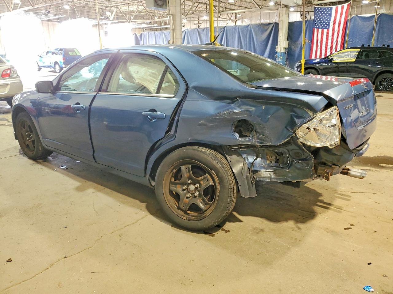 2010 FORD FUSION SE photo 2