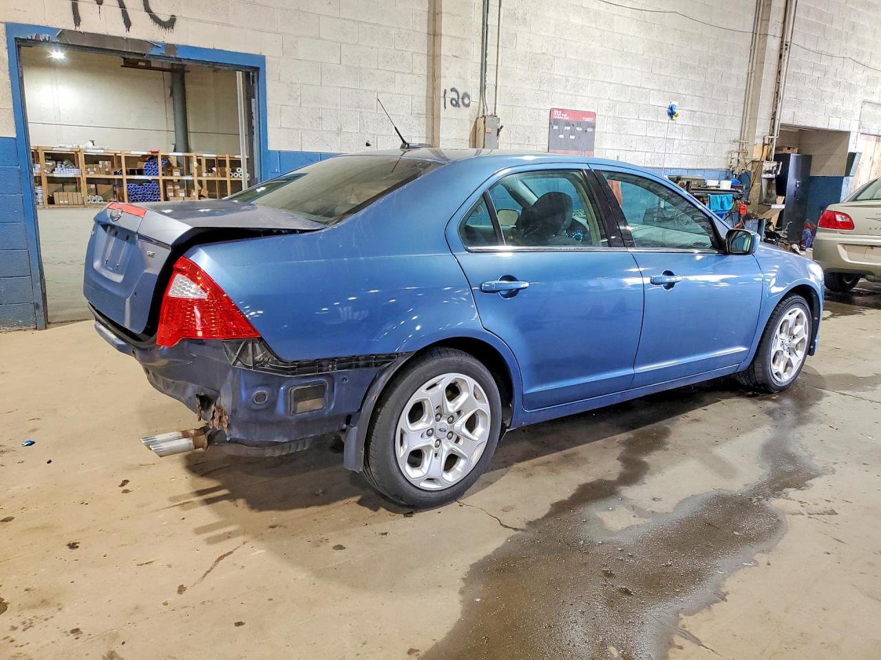 2010 FORD FUSION SE photo 3