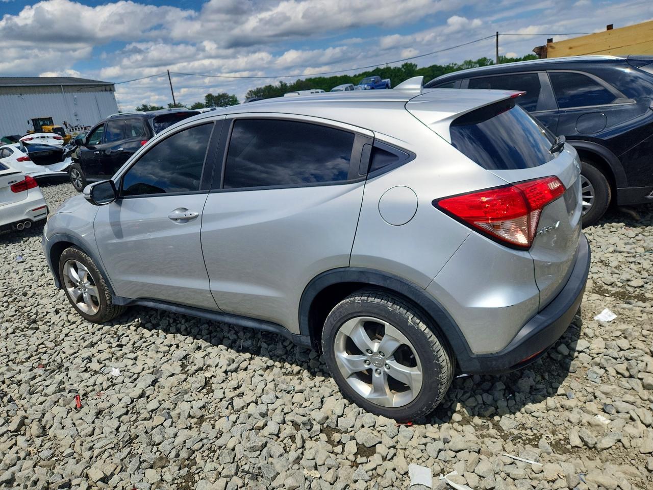 2016 HONDA HR-V EX photo 2