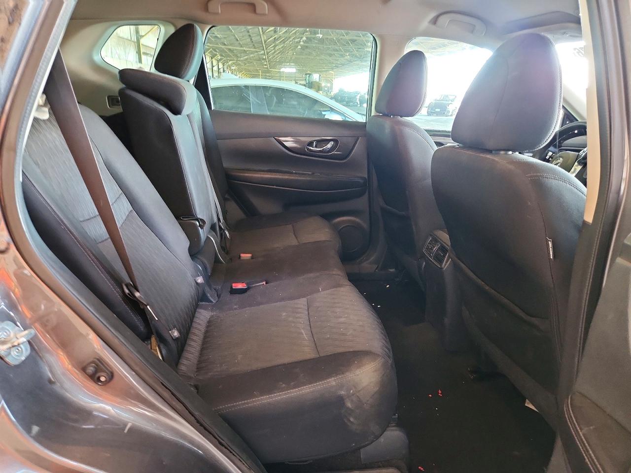2018 NISSAN ROGUE S photo 21