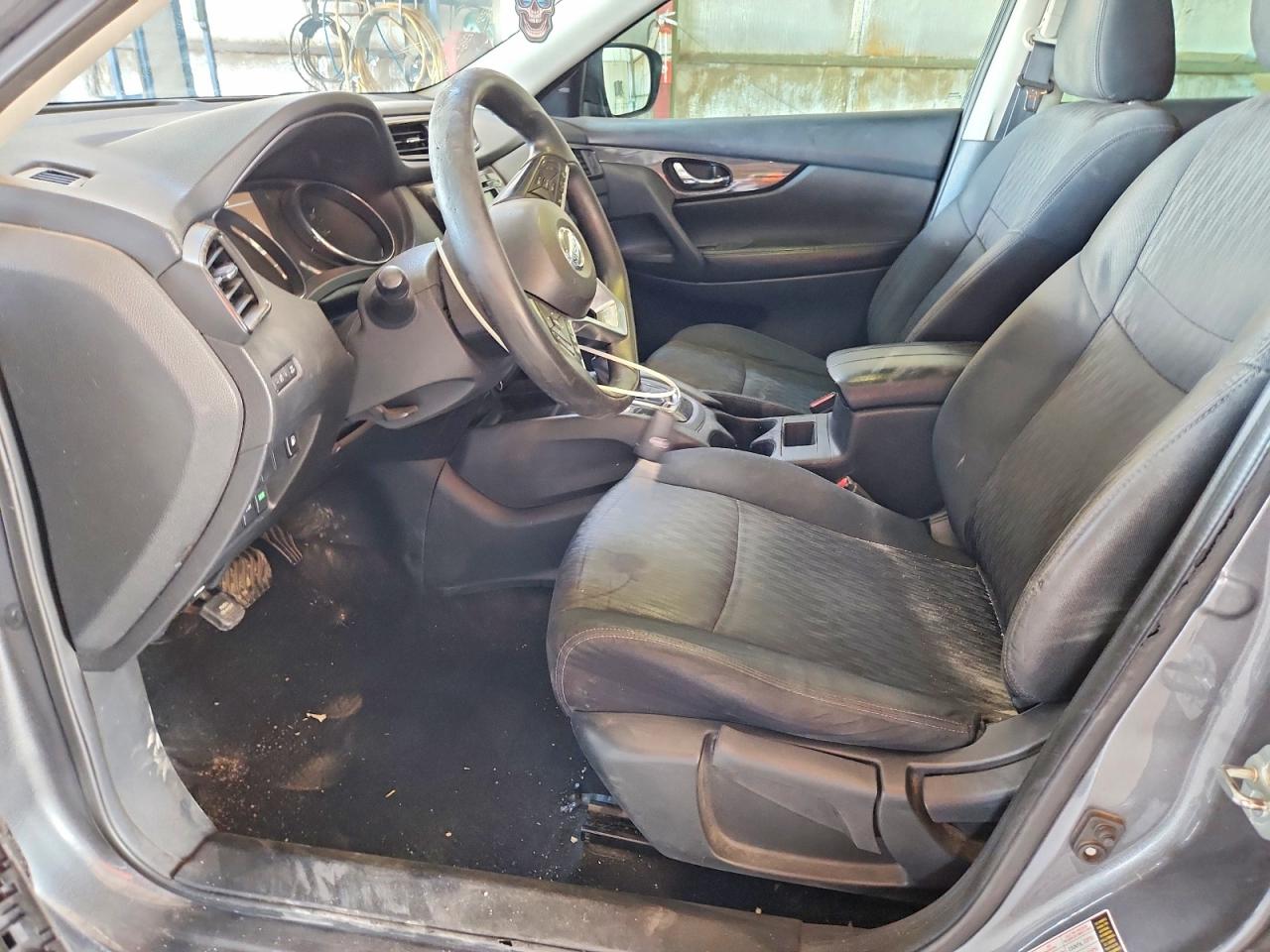 2018 NISSAN ROGUE S photo 13
