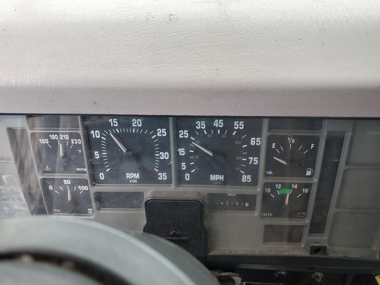 1999 INTERNATIONAL 4000 4700 photo 22