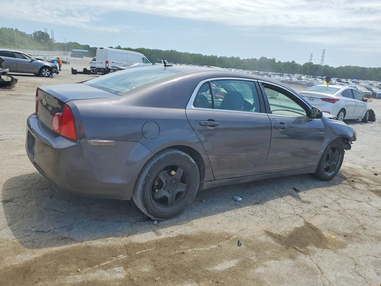 2011 CHEVROLET MALIBU LS photo 5