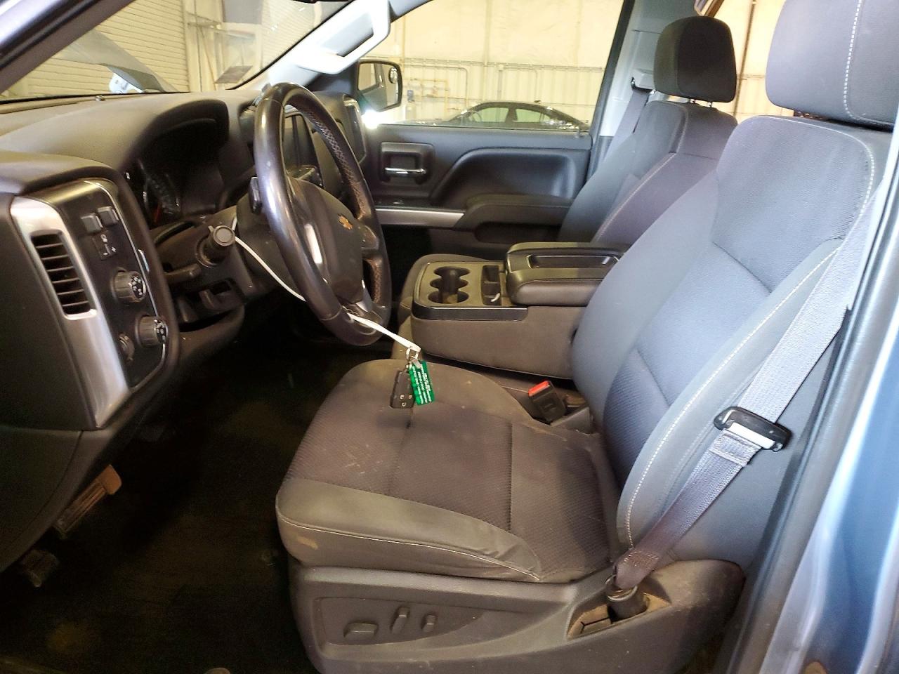 2016 CHEVROLET SILVERADO K1500 LT photo 7