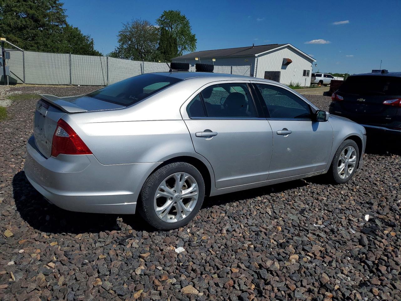 2012 FORD FUSION SE photo 3