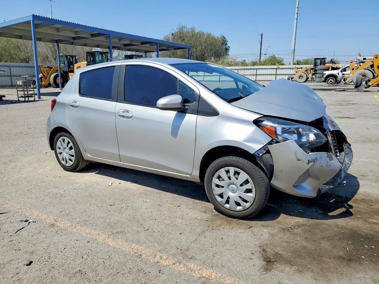 2017 TOYOTA YARIS 5-DOOR L FLEET photo 10