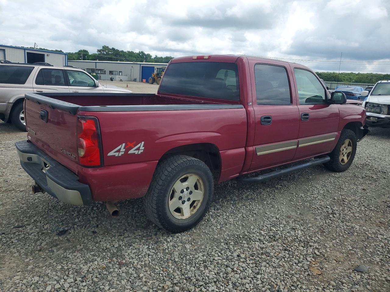 2005 CHEVROLET SILVERADO K1500 photo 7