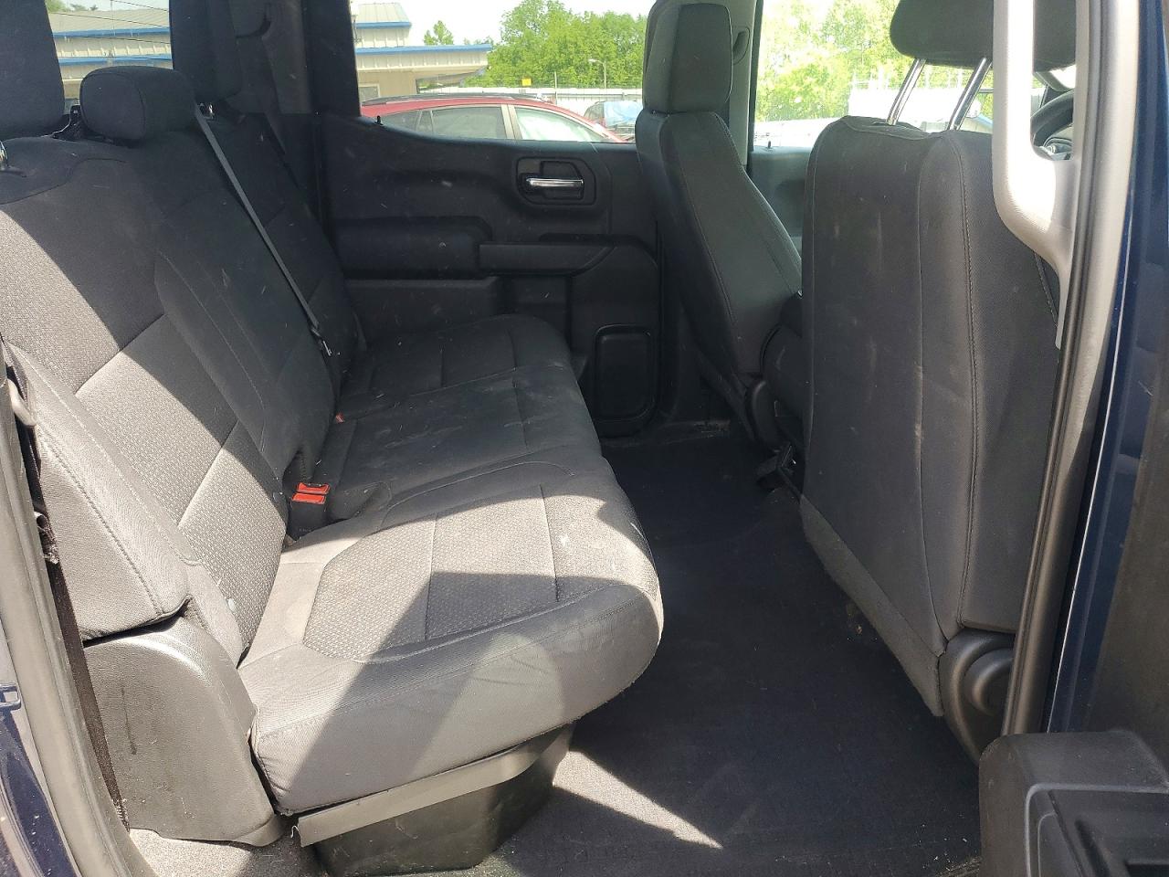 2019 CHEVROLET SILVERADO K1500 CUSTOM photo 28