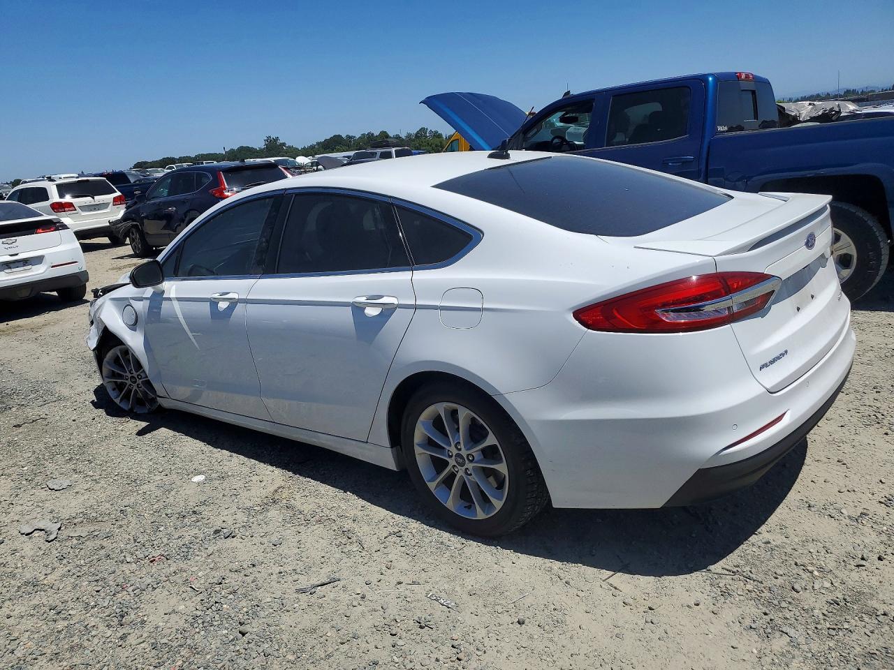 2020 FORD FUSION TITANIUM photo 3
