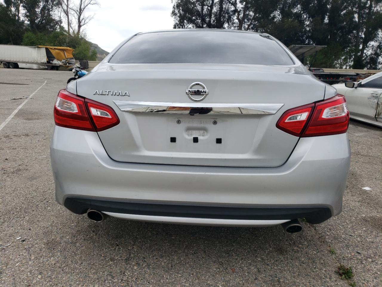 2017 NISSAN ALTIMA photo 11