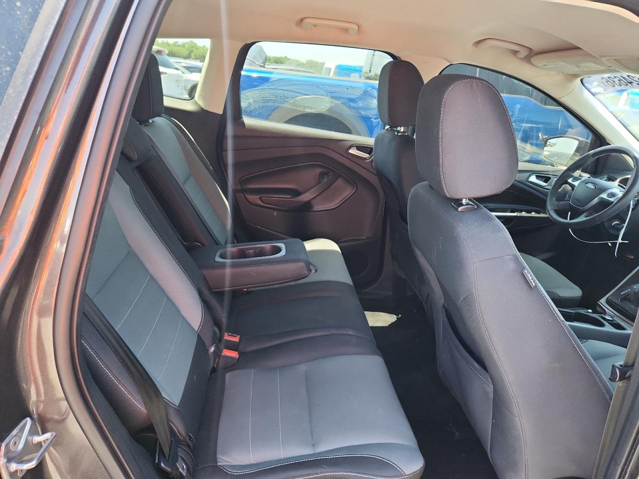2016 FORD ESCAPE SE photo 21