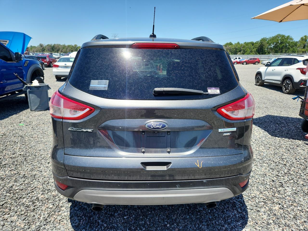 2016 FORD ESCAPE SE photo 11