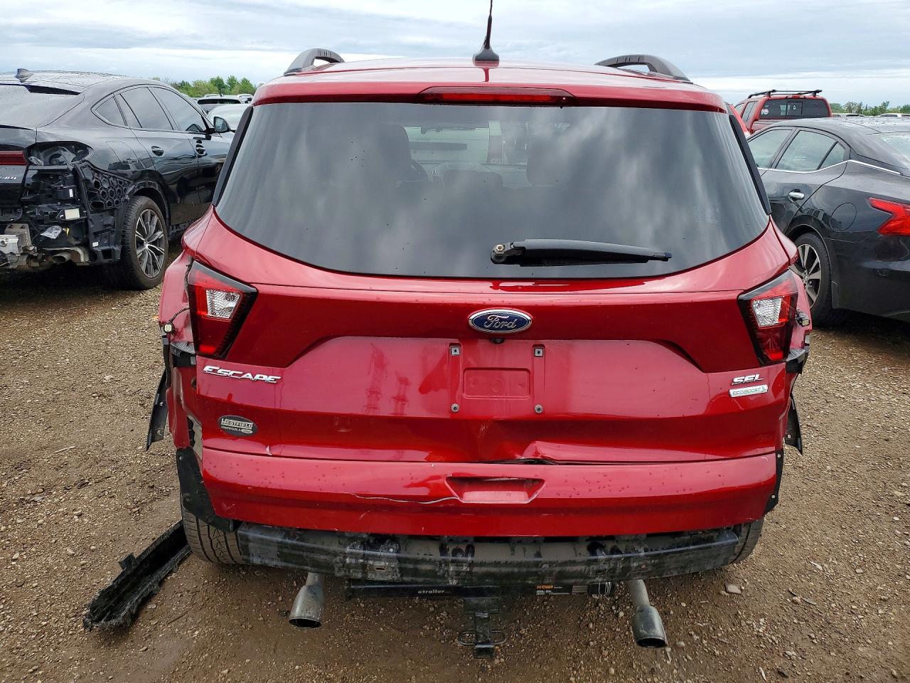2019 FORD ESCAPE SEL photo 12