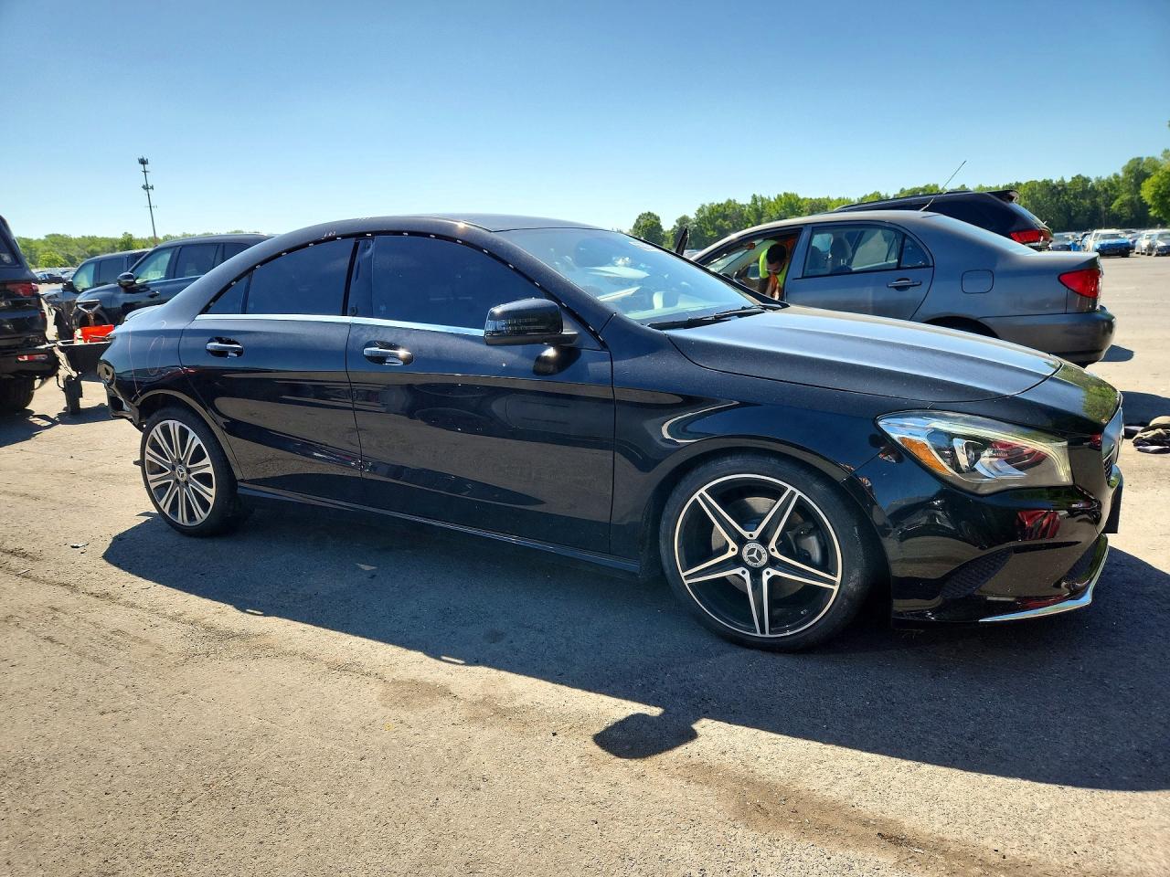 2018 MERCEDES-BENZ CLA 250 photo 10