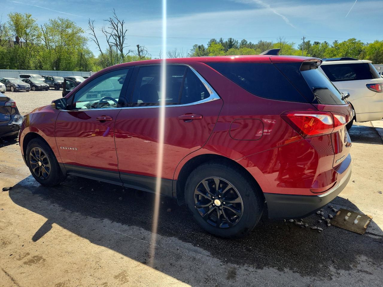 2018 CHEVROLET EQUINOX LT photo 2