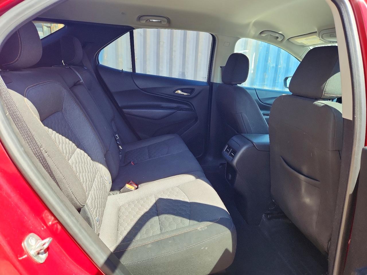 2018 CHEVROLET EQUINOX LT photo 10