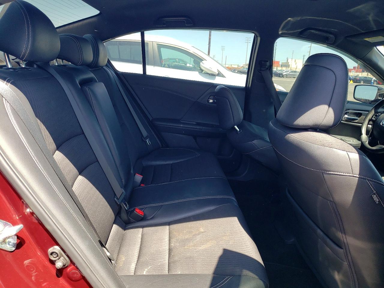 2017 HONDA ACCORD SPORT photo 28