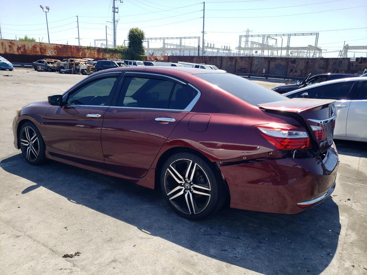 2017 HONDA ACCORD SPORT photo 4