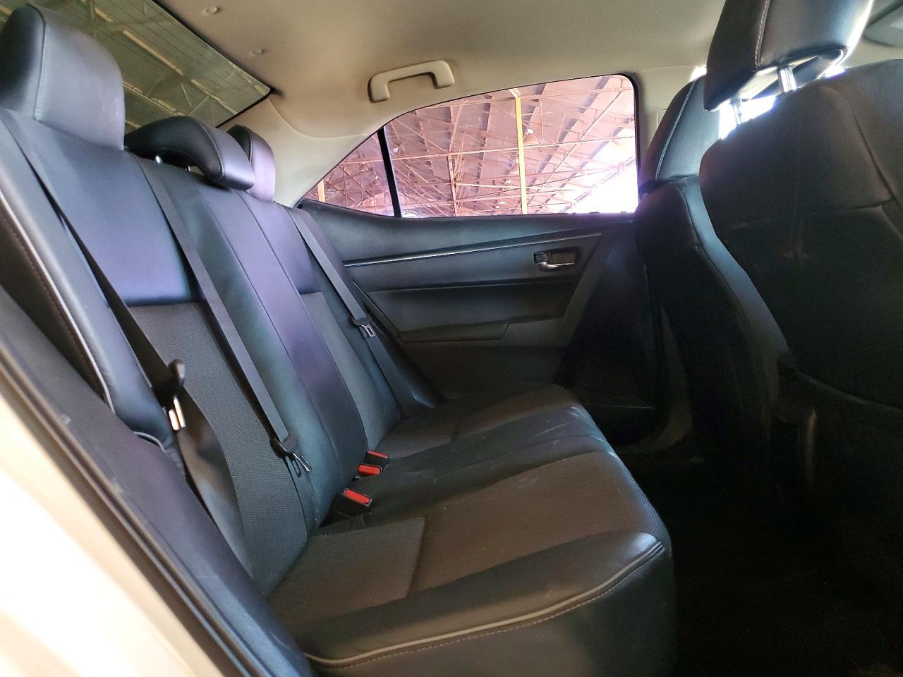 2014 TOYOTA COROLLA S photo 10