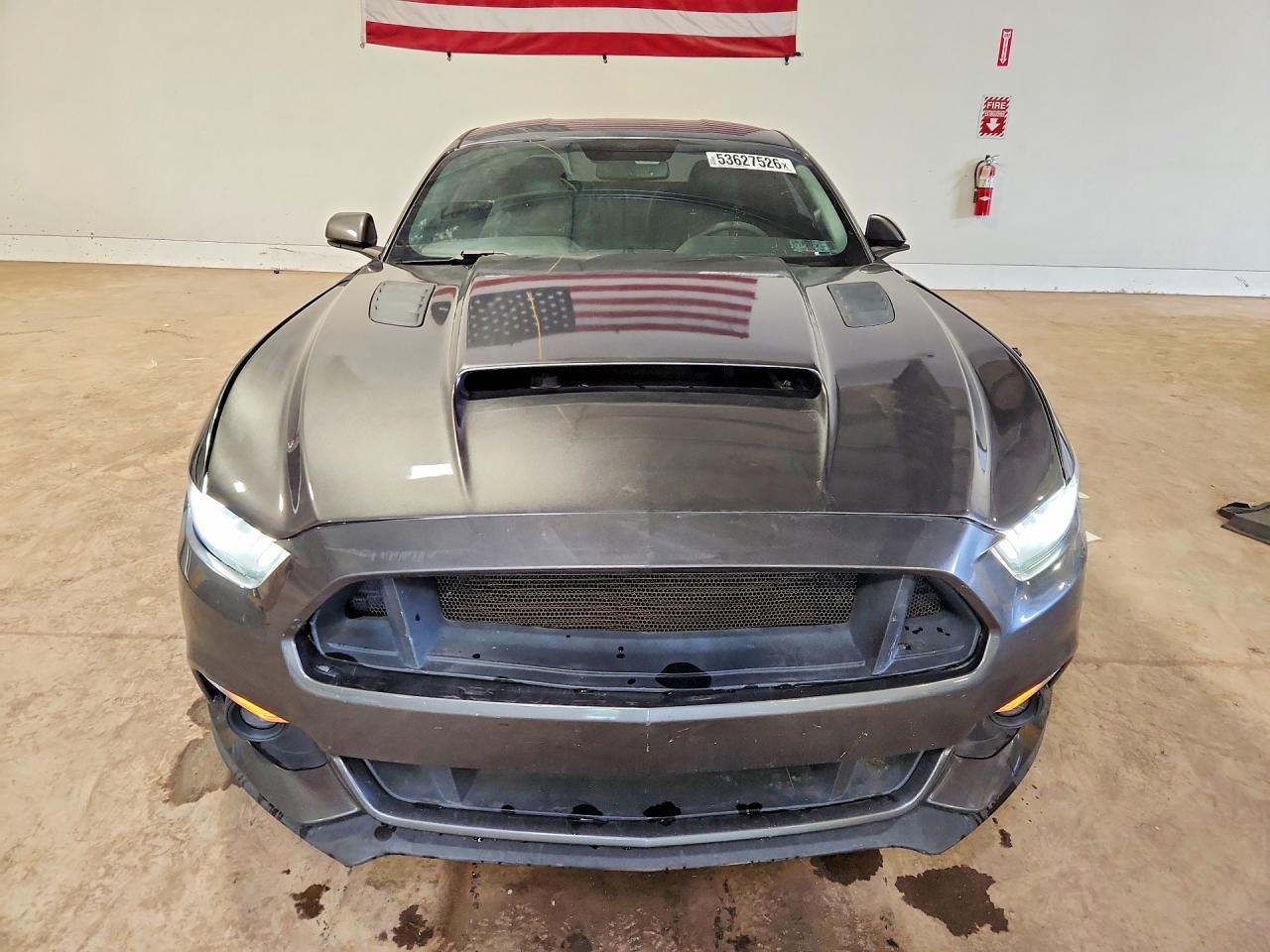 2016 FORD MUSTANG photo 9