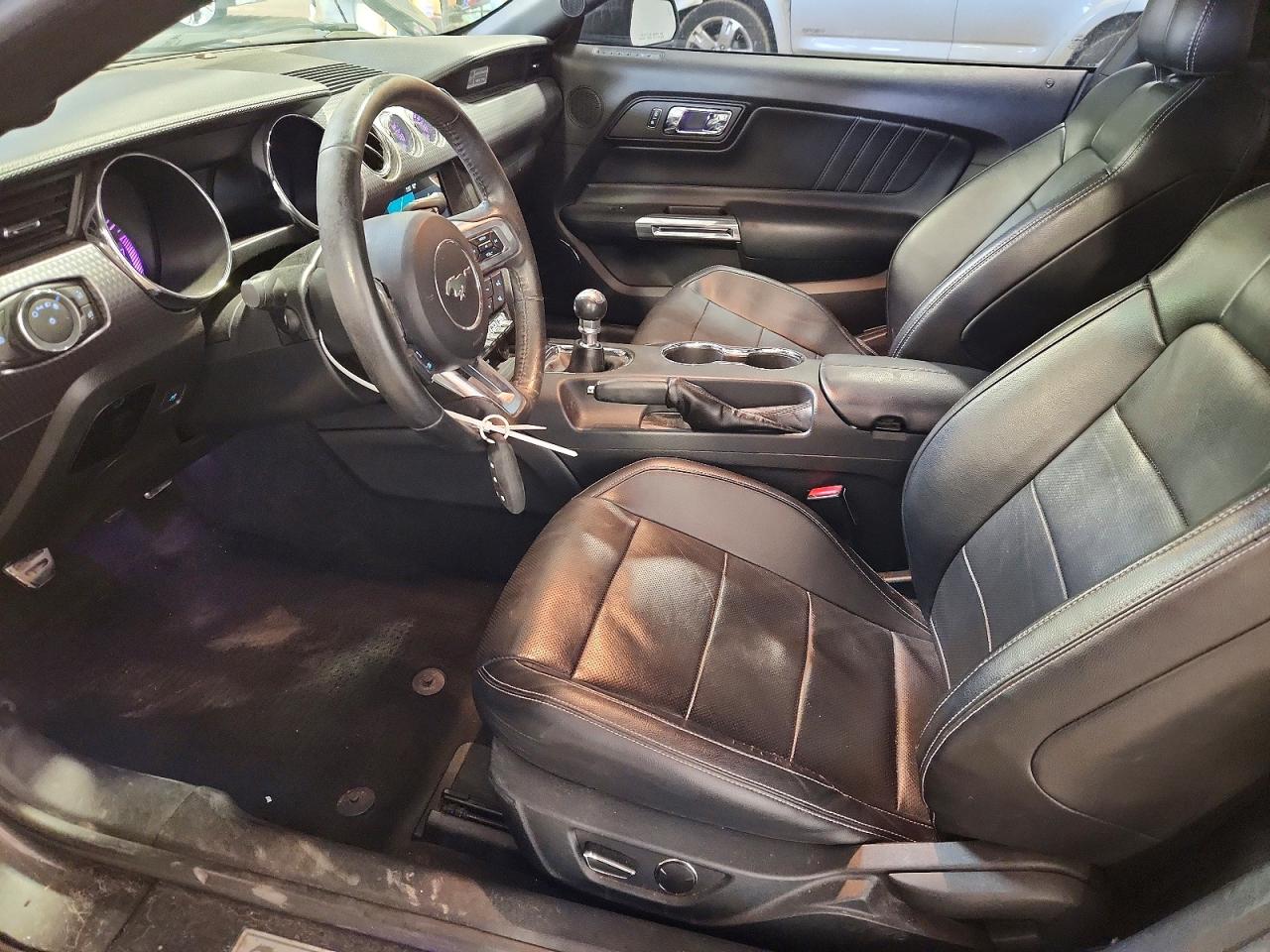 2016 FORD MUSTANG photo 13