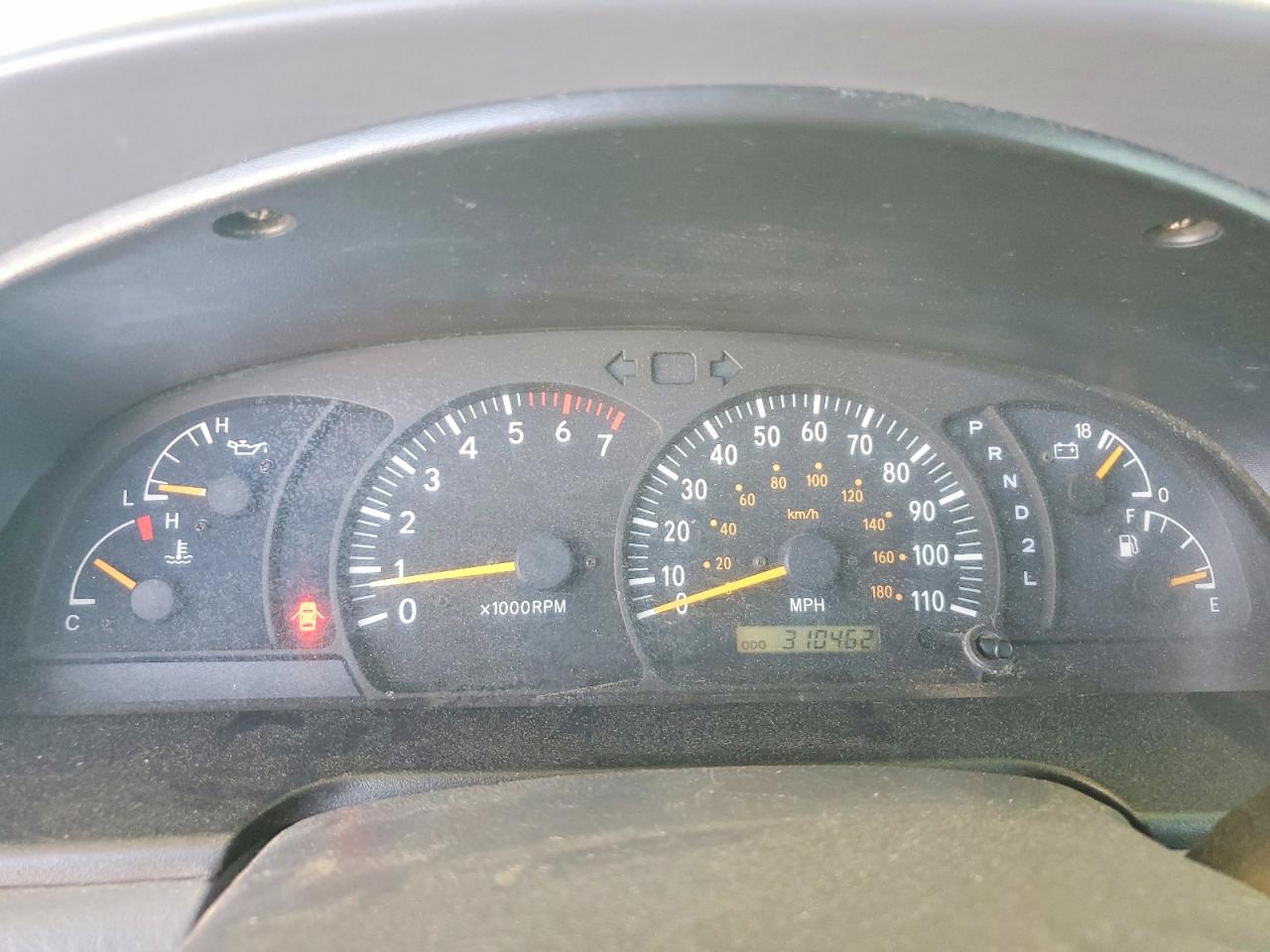 2001 TOYOTA TUNDRA SR5 photo 25