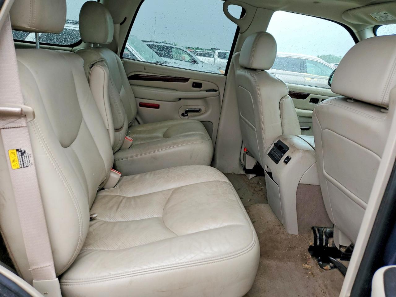 2006 CADILLAC ESCALADE LUXURY photo 28