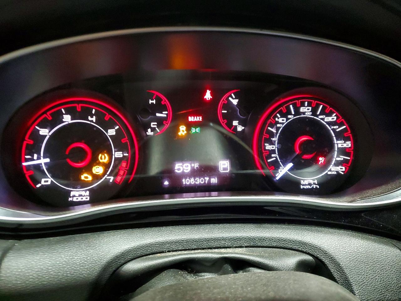 2013 DODGE DART SXT photo 17
