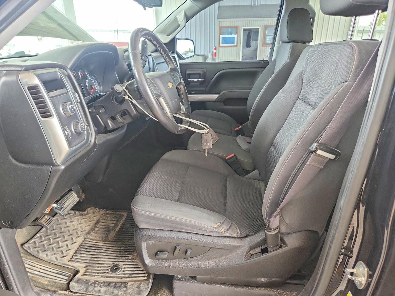 2017 CHEVROLET SILVERADO K1500 LT photo 13