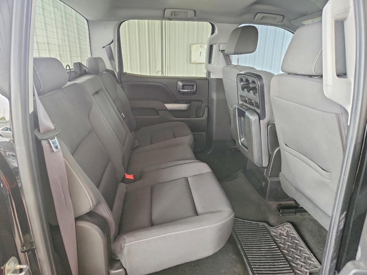 2017 CHEVROLET SILVERADO K1500 LT photo 19