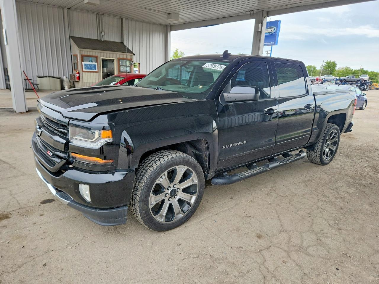 2017 CHEVROLET SILVERADO